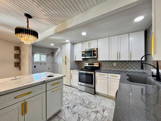 2524 El Cerco Ct, Rancho Cordova, CA 95670