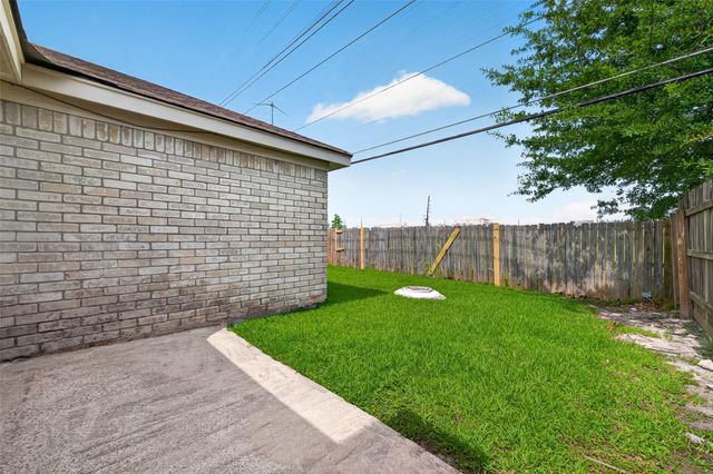 4131 Baynard Drive, Houston, TX 77072