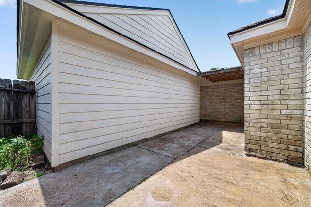 4131 Baynard Drive, Houston, TX 77072