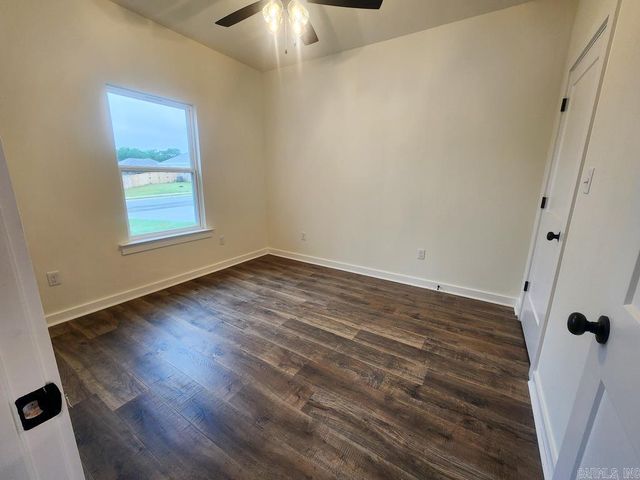 6 Ricky Lane, Greenbrier, AR 72058