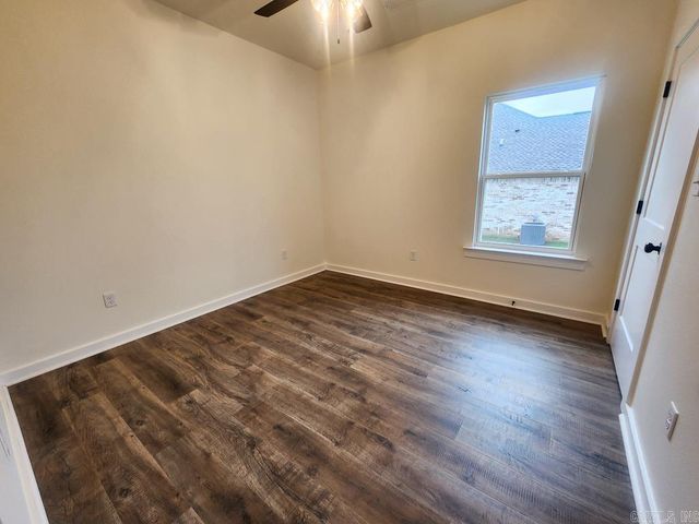 6 Ricky Lane, Greenbrier, AR 72058