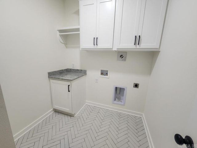6 Ricky Lane, Greenbrier, AR 72058