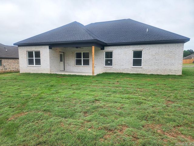 6 Ricky Lane, Greenbrier, AR 72058