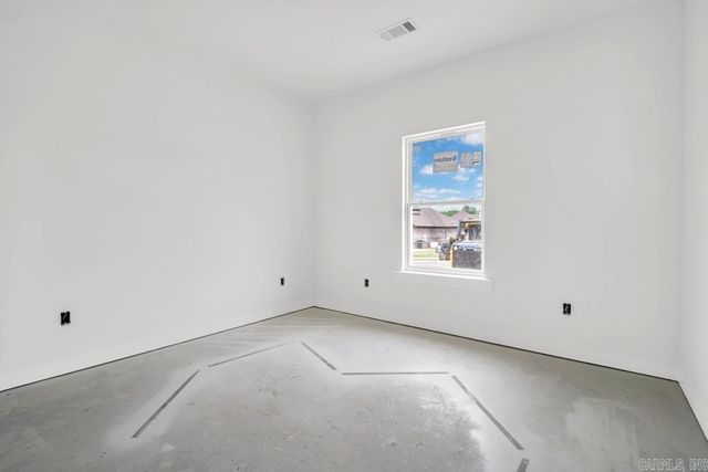 6 Ricky Lane, Greenbrier, AR 72058