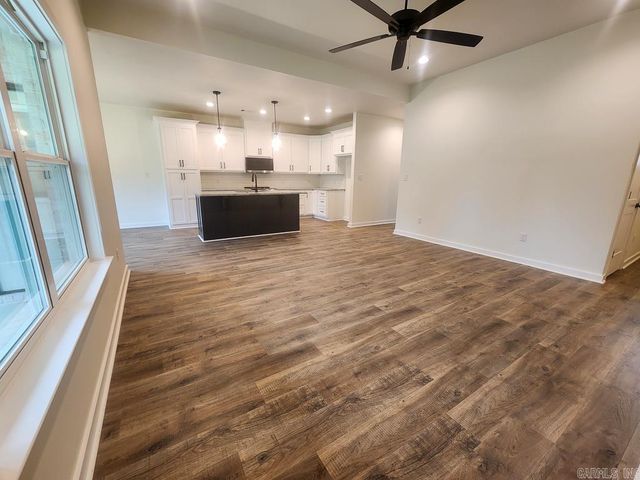 6 Ricky Lane, Greenbrier, AR 72058