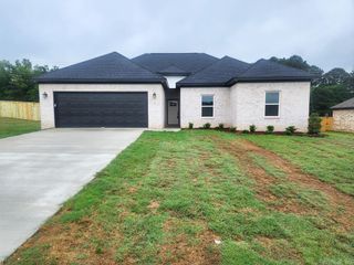 6 Ricky Lane, Greenbrier, AR 72058