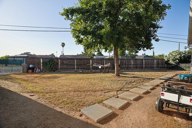 2000 Juliesse Ave, Sacramento, CA 95821