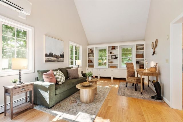 16 Abel Jones Pl, Acton, MA 01720