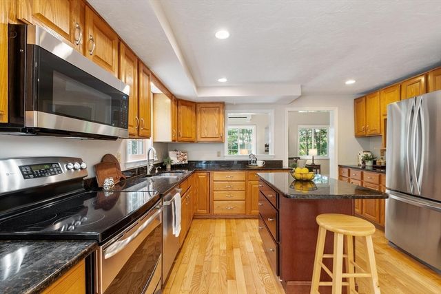 16 Abel Jones Pl, Acton, MA 01720