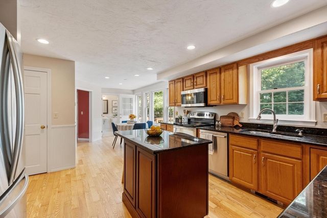 16 Abel Jones Pl, Acton, MA 01720