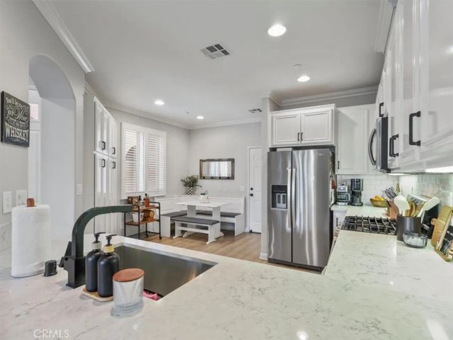 25414 Wharton, Stevenson Ranch, CA 91381