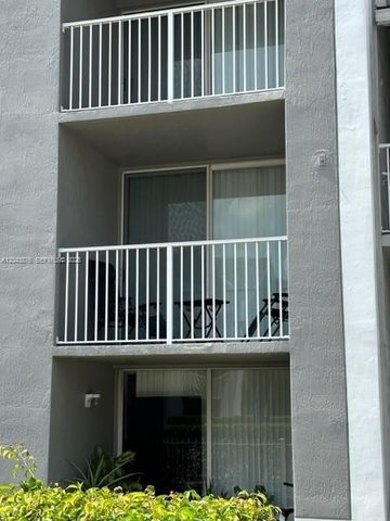 11155 SW 5th Pl 205, Pembroke Pines, FL 33025