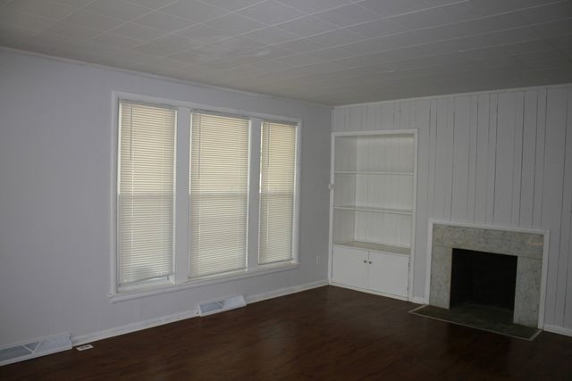 200 N Hague Avenue, Columbus, OH 43204
