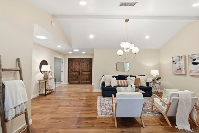 4228 Calavo Dr, La Mesa, CA 91941