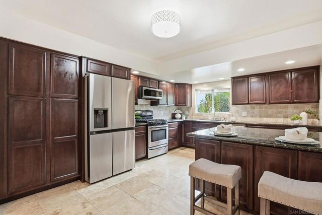 4228 Calavo Dr, La Mesa, CA 91941