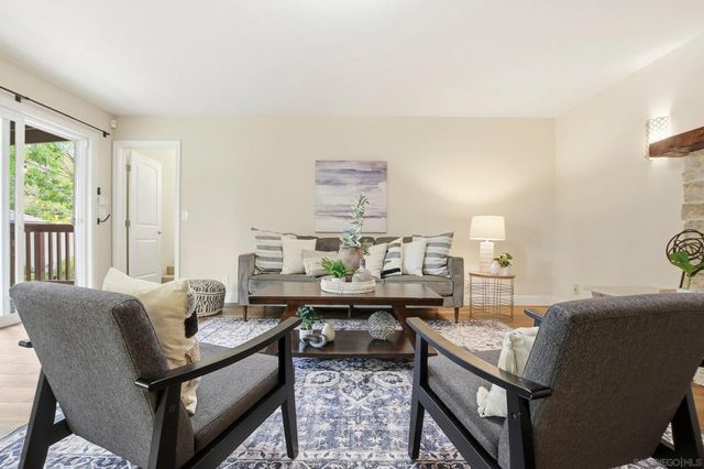 4228 Calavo Dr, La Mesa, CA 91941