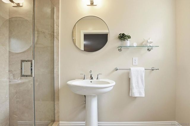 4228 Calavo Dr, La Mesa, CA 91941