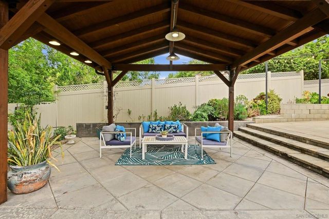 4228 Calavo Dr, La Mesa, CA 91941
