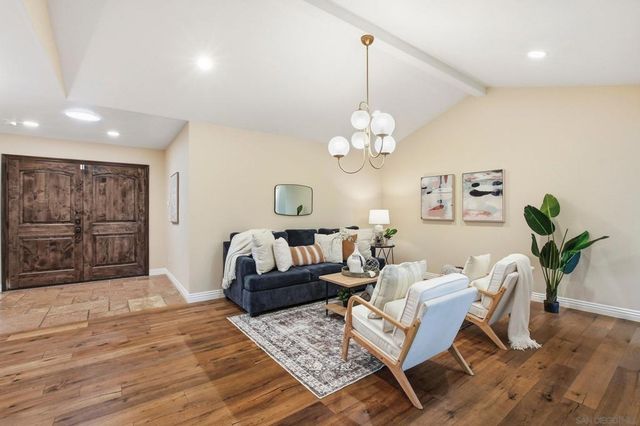 4228 Calavo Dr, La Mesa, CA 91941