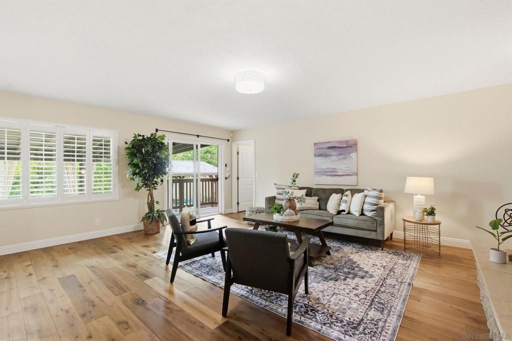 Image 30 of property listing at 4228 Calavo Dr, La Mesa, CA 91941