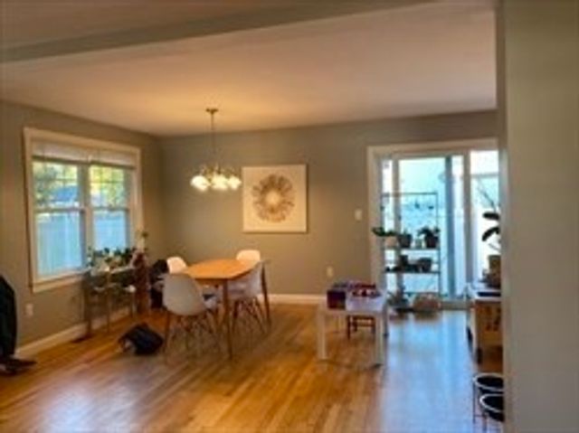 84 Chapel 84, Newton, MA 02458