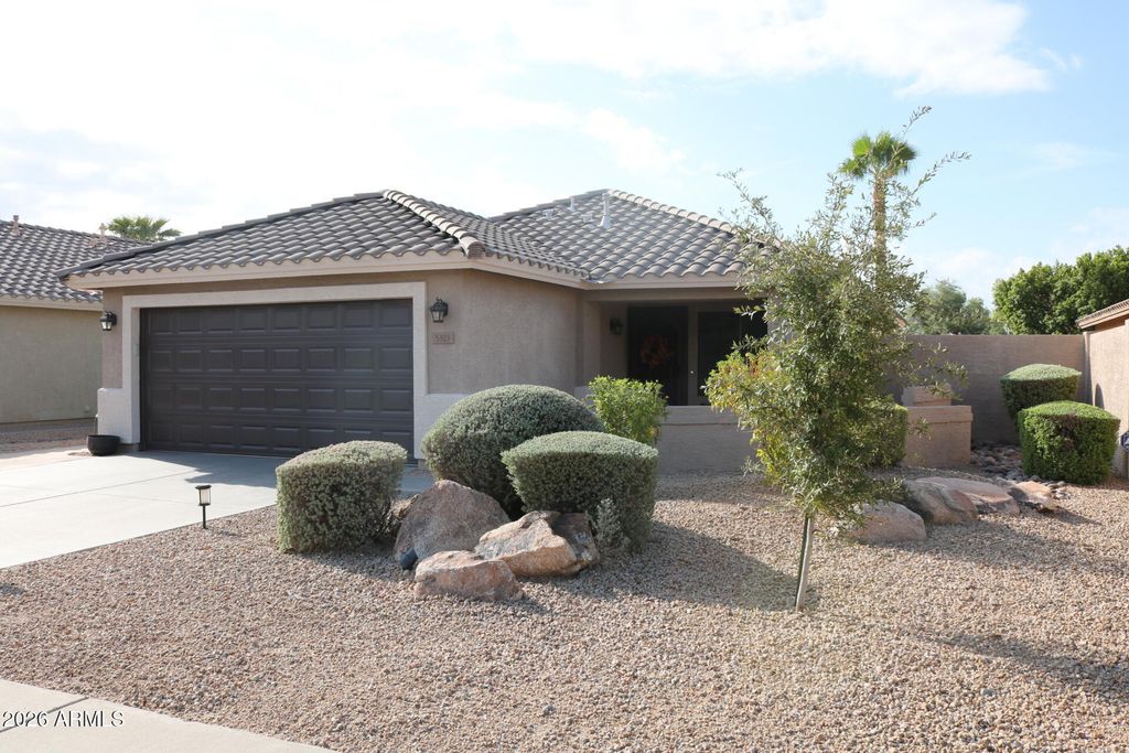 5323 W CAMPO BELLO Drive, Glendale, AZ 85308 — exterior