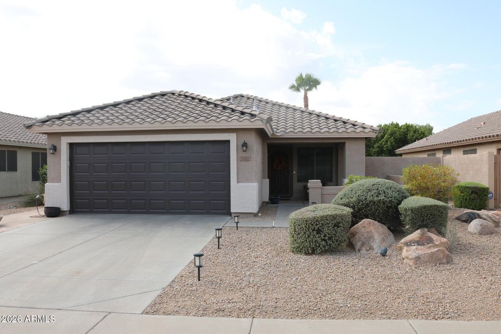 5323 W CAMPO BELLO Drive, Glendale, AZ 85308 — photo 2
