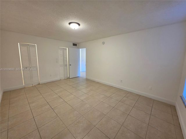 2800 NW 56th Avenue F104, Lauderhill, FL 33313
