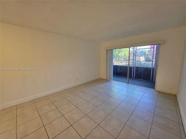 2800 NW 56th Avenue F104, Lauderhill, FL 33313