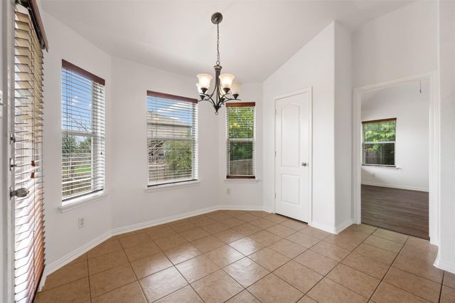 382 Bloomsbury DR, Kyle, TX 78640