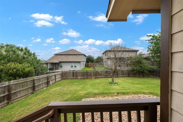 382 Bloomsbury DR, Kyle, TX 78640