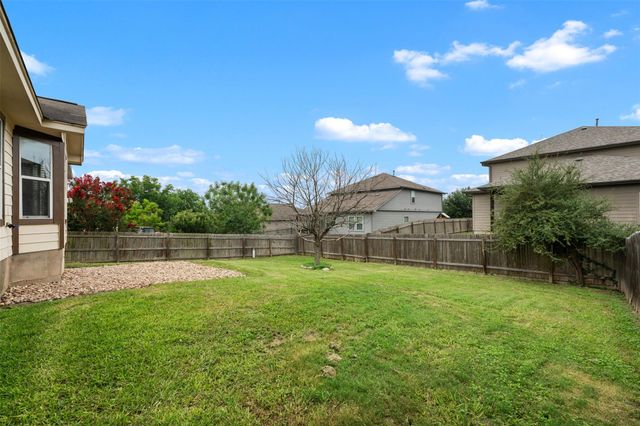 382 Bloomsbury DR, Kyle, TX 78640