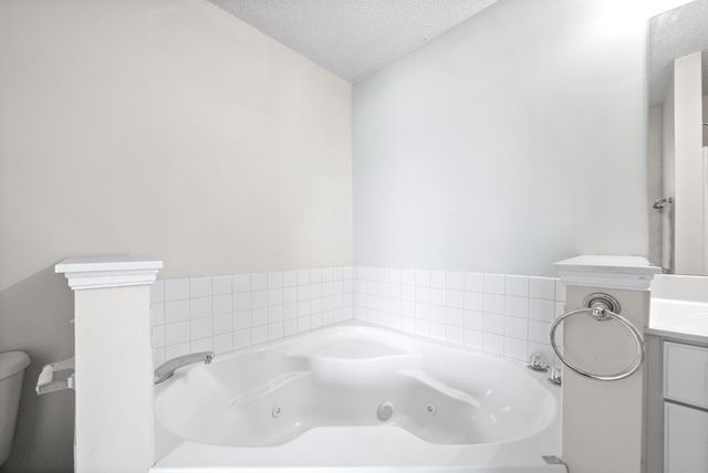 3822 Jockey Dr Apt D, Clarksville, TN 37040