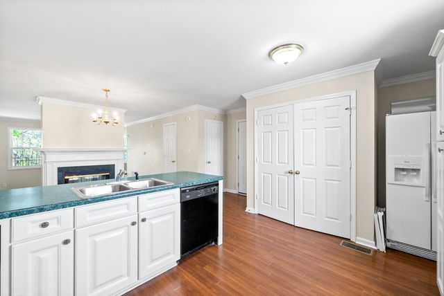 3822 Jockey Dr Apt D, Clarksville, TN 37040