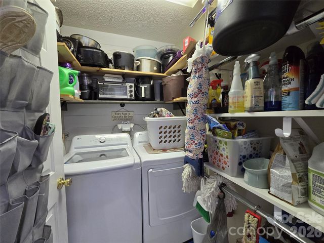 4714 Hoover Road, Vale, NC 28168