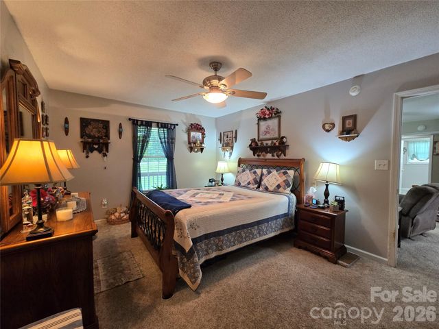 4714 Hoover Road, Vale, NC 28168