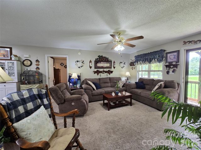 4714 Hoover Road, Vale, NC 28168