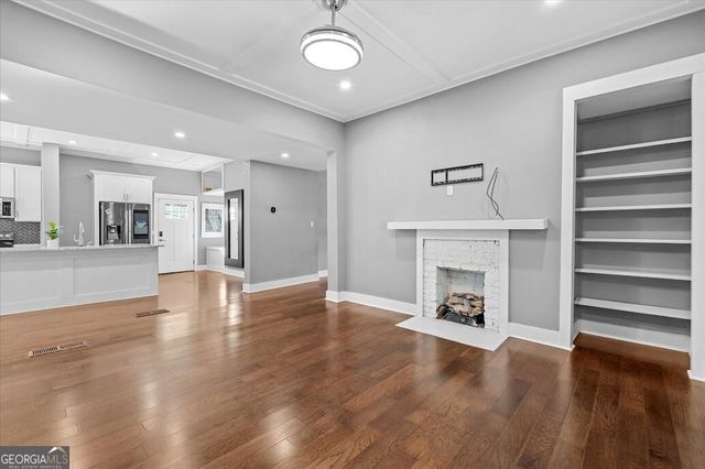 423 N White Street, Carrollton, GA 30117