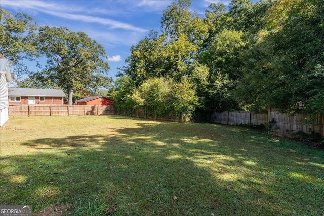423 N White Street, Carrollton, GA 30117