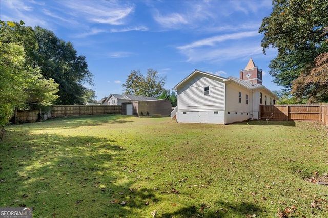 423 N White Street, Carrollton, GA 30117