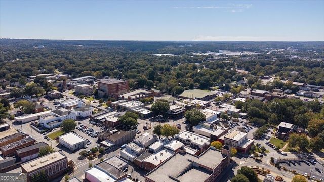 423 N White Street, Carrollton, GA 30117