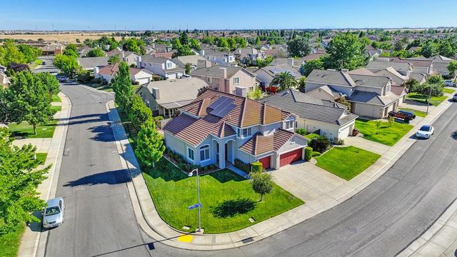 11886 Fire Agate Way, Rancho Cordova, CA 95742