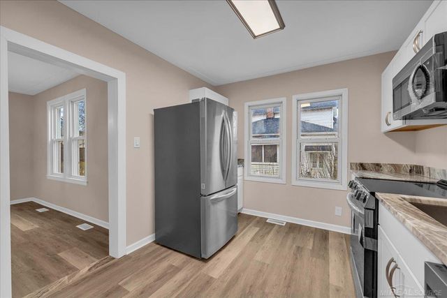 409 N Fifth Street, Saint Clair, MI 48079