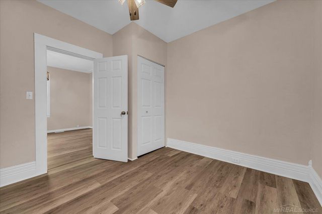 409 N Fifth Street, Saint Clair, MI 48079