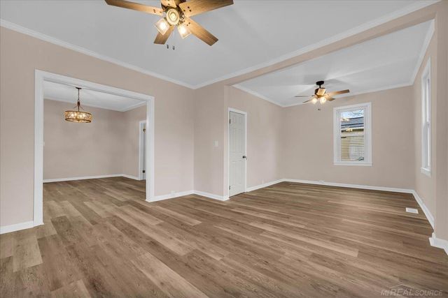 409 N Fifth Street, Saint Clair, MI 48079