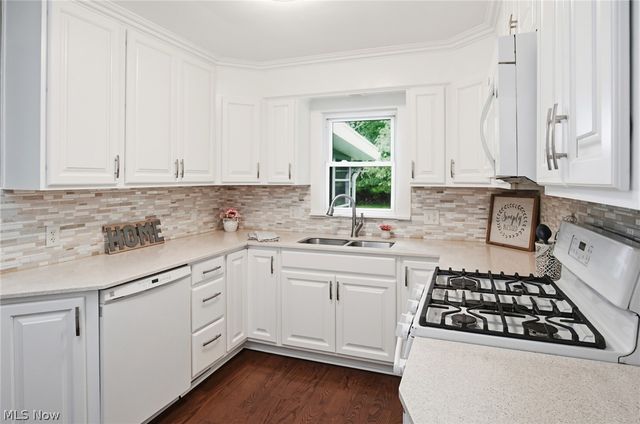 358 Mark Drive, Tallmadge, OH 44278