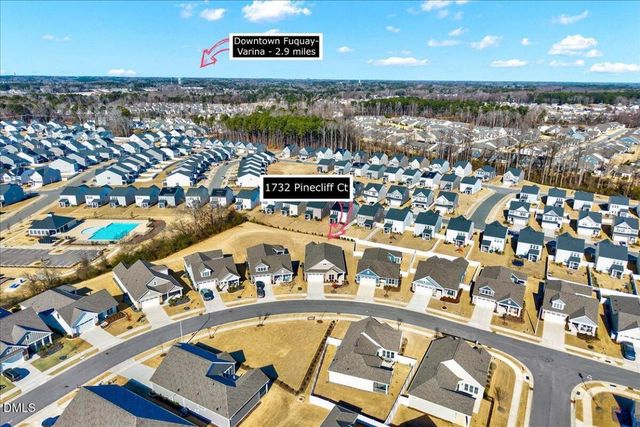 1732 Pinecliff Court, Fuquay Varina, NC 27526