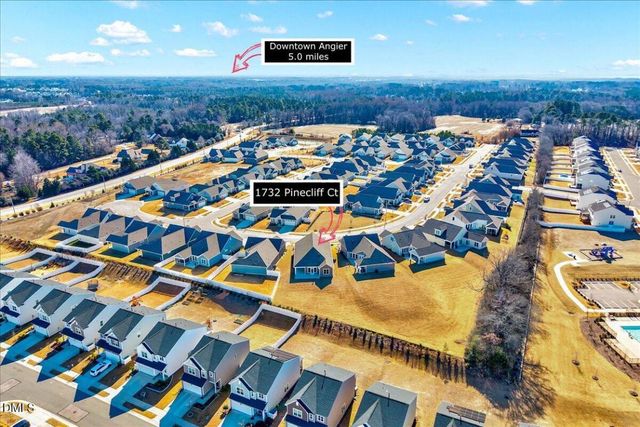 1732 Pinecliff Court, Fuquay Varina, NC 27526