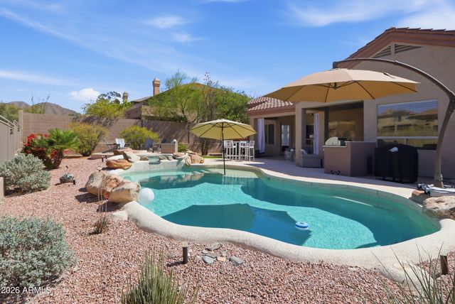 10604 E BUTHERUS Drive, Scottsdale, AZ 85255