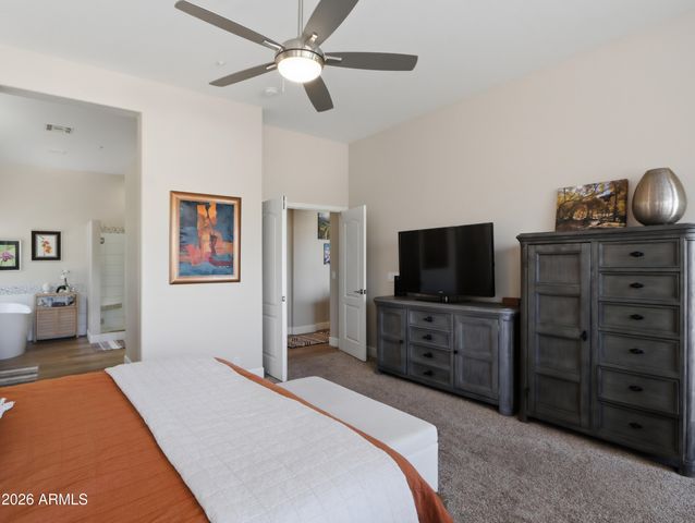 10604 E BUTHERUS Drive, Scottsdale, AZ 85255